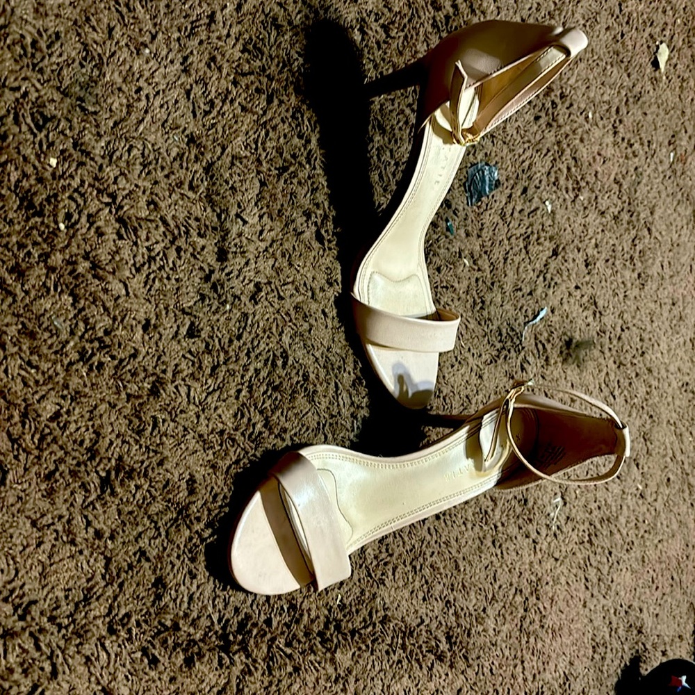 2 inch high heals